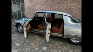 Image 42/67 de Citroën DS 23 Pallas IE (1973)