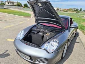 Bild 13/23 von Porsche 911 Carrera 4S (2003)