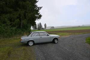 Image 7/64 of BMW 320&#x2F;4 (1977)