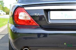 Immagine 18/50 di Jaguar XJ 2.7 D (2008)