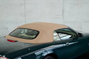 Bild 37/50 von Jaguar XK8 4.0 (2002)