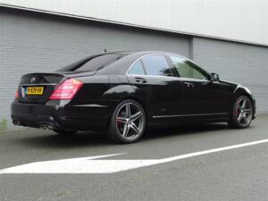 Bild 4/100 von Mercedes-Benz S 500 (2008)