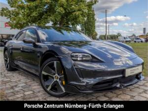 Obraz 7/49 pojazdu Porsche Taycan Turbo S Cross Turismo (2021)