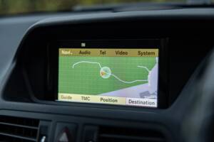 Bild 38/44 von Mercedes-Benz E 500 (2010)