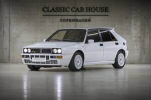 Image 28/93 of Lancia Delta HF Integrale Evoluzione I (1992)