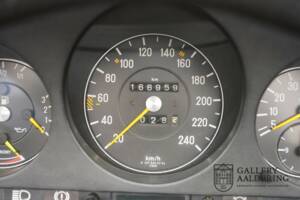 Image 45/50 of Mercedes-Benz 280 SL (1981)