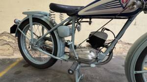 Image 19/30 de Victoria DUMMY (1935)