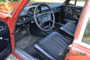 Bild 9/50 von Mercedes-Benz 230/6 (1973)