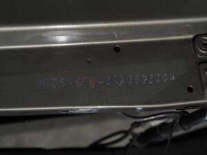 Immagine 18/51 di Mercedes-Benz 280 SL (1985)