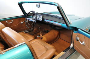 Bild 41/54 von Lancia Appia Convertible Vignale (1961)
