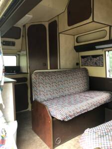 Image 5/41 of Volkswagen LT 28 2,4 D "Sven Hedin" (1982)