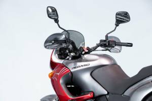 Immagine 30/50 di Aprilia DUMMY (2004)
