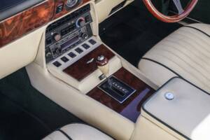 Image 28/30 of Aston Martin V8 EFi Volante (1989)