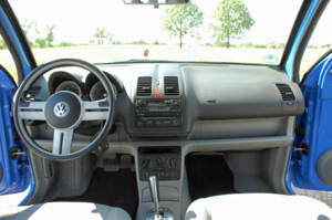 Image 3/44 of Volkswagen Lupo 1.2 TDI 3L (2001)