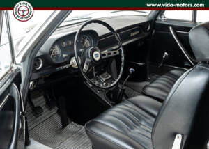 Image 11/16 de Lancia Flavia Coupé 2000 (1971)
