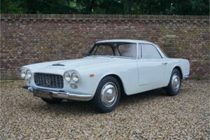 Image 23/50 of Lancia Flaminia GT 2.5 3C Touring (1964)