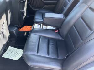 Immagine 30/44 di Mercedes-Benz E 500 (1993)