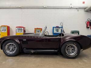 Image 1/17 of AC Cobra 427 (1968)