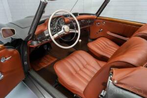 Image 10/19 de Mercedes-Benz 190 SL (1962)