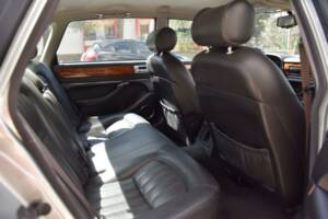 Image 8/33 of Jaguar XJ6 3.2 Executive (1995)