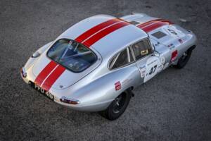 Immagine 19/50 di Jaguar E-Type 3.8 (1962)
