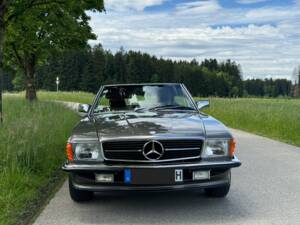 Image 3/16 of Mercedes-Benz 560 SL (1988)