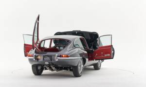 Bild 22/99 von Jaguar E-Type 4.2 (1966)