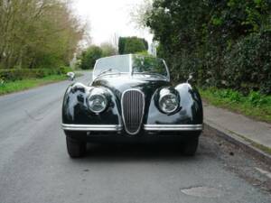 Afbeelding 2/17 van Jaguar XK 120 OTS (1954)
