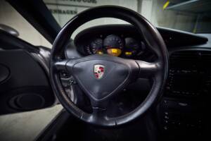 Image 70/98 of Porsche 911 Turbo (2000)