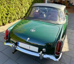 Imagen 8/15 de MG MGB (1965)
