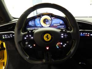 Image 6/15 of Ferrari 296 GTS (2025)