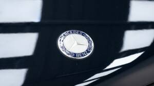 Image 13/15 of Mercedes-Benz 500 SL (1991)