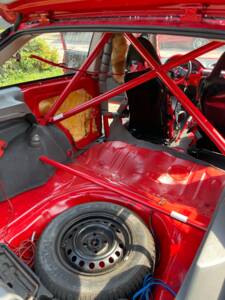 Bild 16/25 von Opel Astra 1.4i (1992)