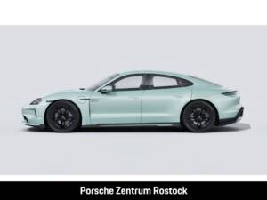Bild 2/14 von Porsche Taycan 4S (1900)