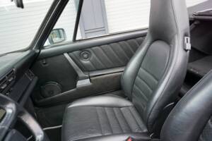 Bild 41/51 von Porsche 911 Carrera 3.2 (1986)