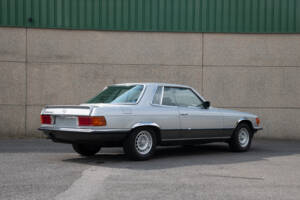 Image 1/29 of Mercedes-Benz 500 SLC (1980)