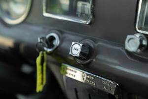 Image 45/50 of Dodge Coronet "Red Ram" (1953)