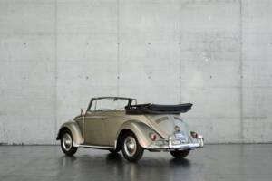 Bild 6/50 von Volkswagen Käfer 1200 Cabriolet (1957)