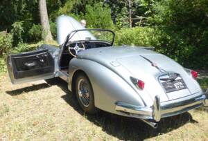Image 6/16 of Jaguar XK 150 3.4 S OTS (1961)