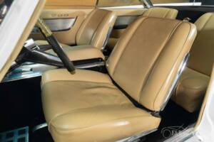 Bild 15/19 von Chrysler 300 G (1961)