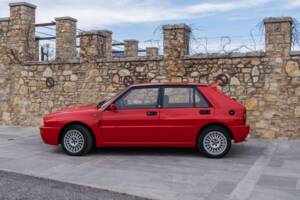 Imagen 2/15 de Lancia Delta HF Integrale Evoluzione I (1992)