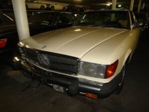 Immagine 20/20 di Mercedes-Benz 560 SL (1987)