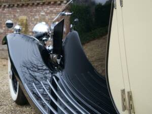 Image 34/50 of Rolls-Royce Phantom II Continental (1933)