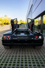 Image 4/31 of Lamborghini Diablo VT 6.0 (2001)