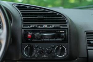 Bild 32/50 von BMW 318is "Class II" (1994)