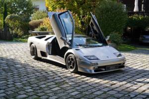 Image 1/16 of Lamborghini Diablo SV (1999)