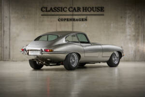 Image 12/99 of Jaguar E-Type 3.8 (1964)