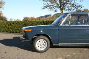 Image 53/69 of BMW 2002 (1974)