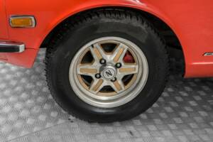 Image 20/50 of Datsun 240 Z (1974)