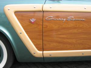 Image 6/8 of Ford Custom DeLuxe Country Squire (1954)